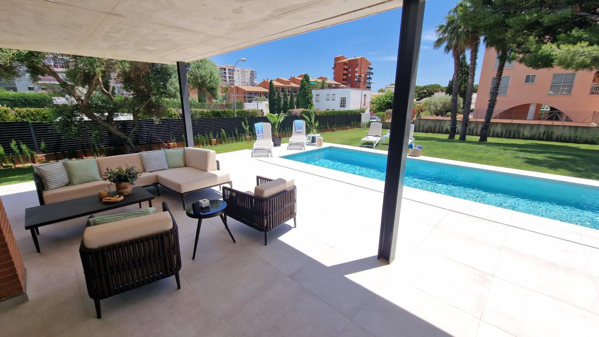 Exclusiva Villa, Lujo Y Descanso بينيكاسّين المظهر الخارجي الصورة