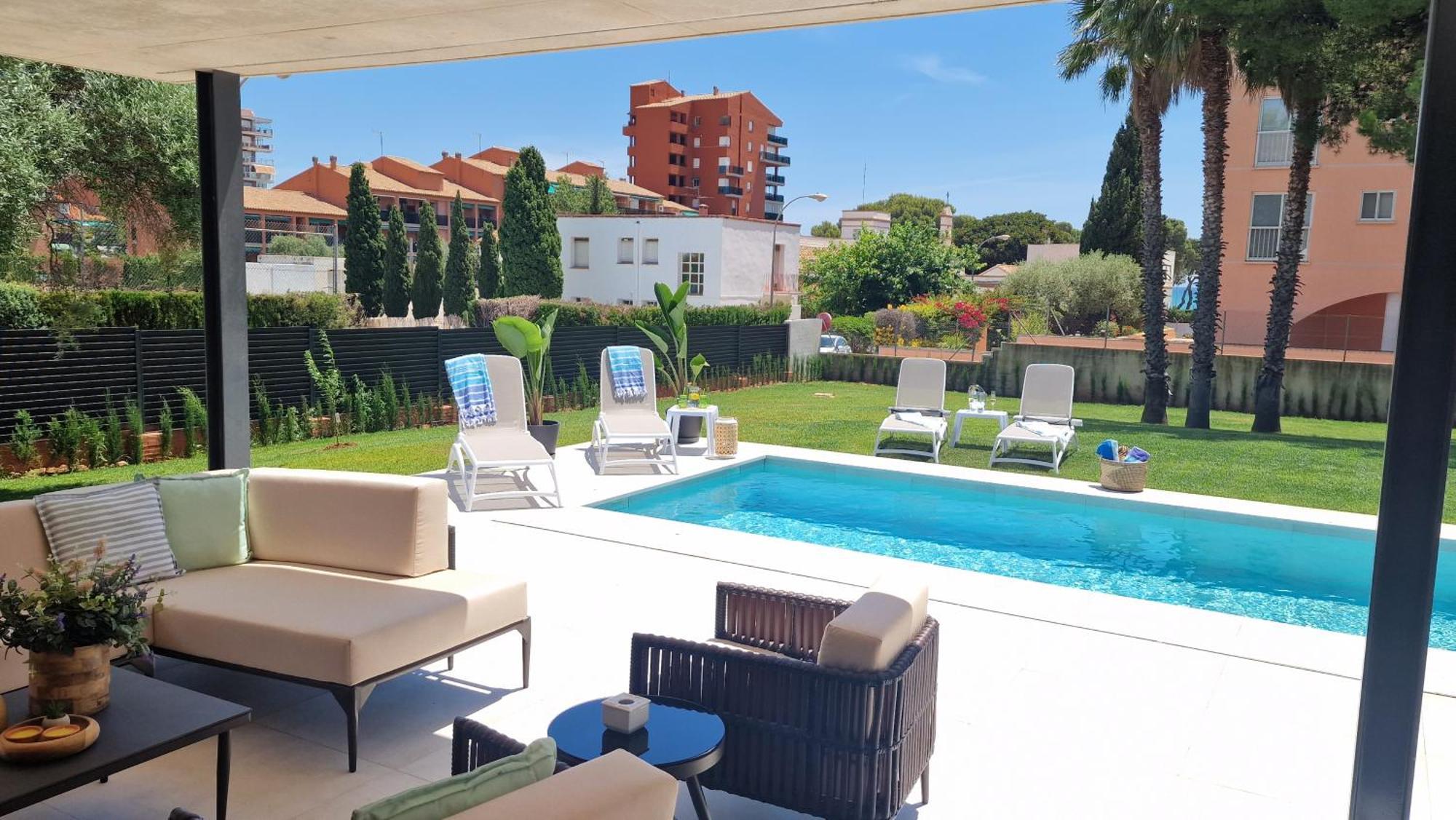 Exclusiva Villa, Lujo Y Descanso بينيكاسّين المظهر الخارجي الصورة