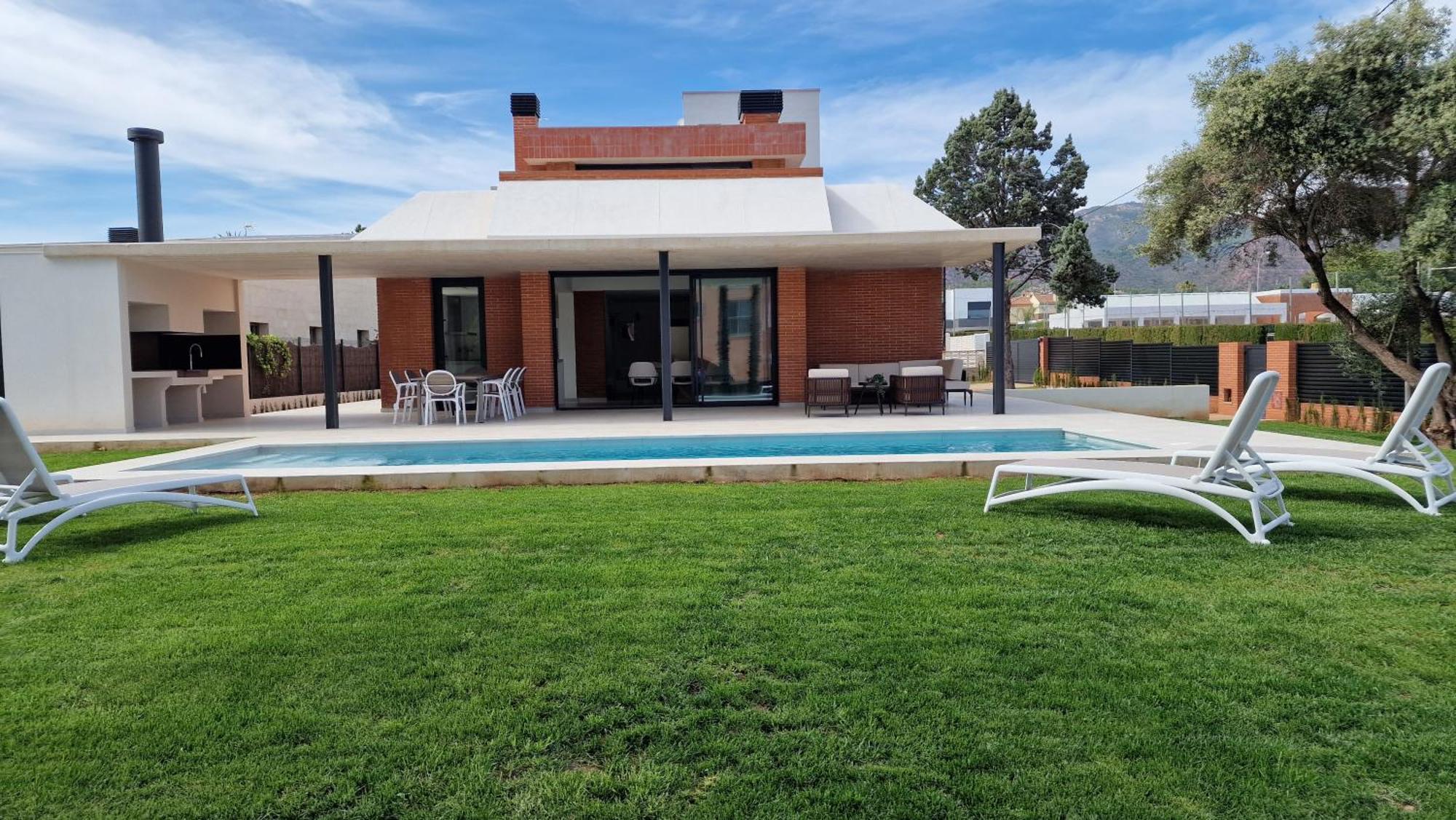Exclusiva Villa, Lujo Y Descanso بينيكاسّين المظهر الخارجي الصورة